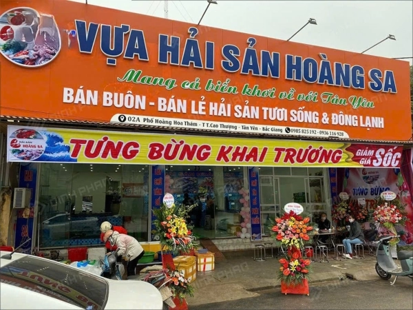 Thi Công Bảng Hiệu Vựa Hải Sản Hoàng Sa